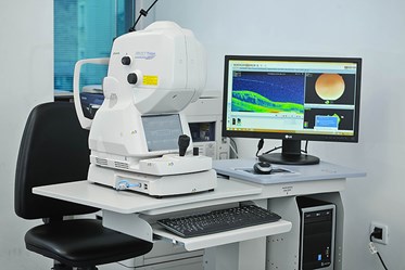 Topcon Triton DRI swept source OCT - Optische Kohärenztomographie der Retina