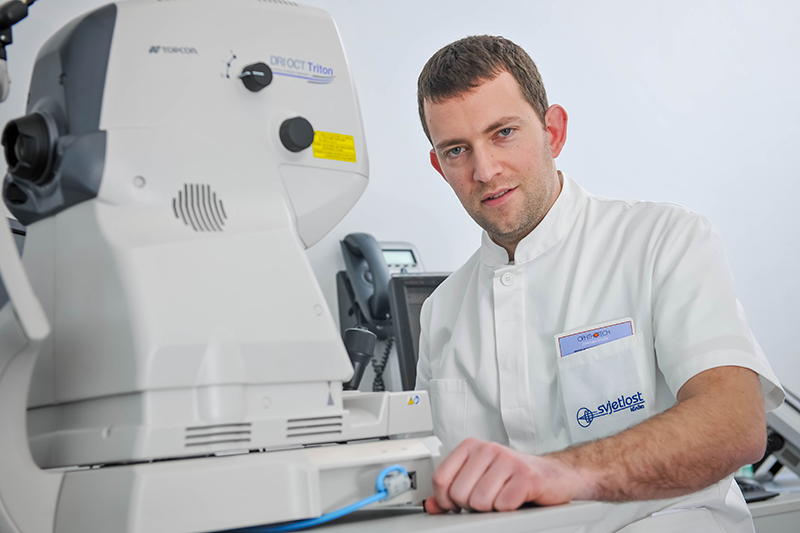 Do you know how low vision is associated with stress?