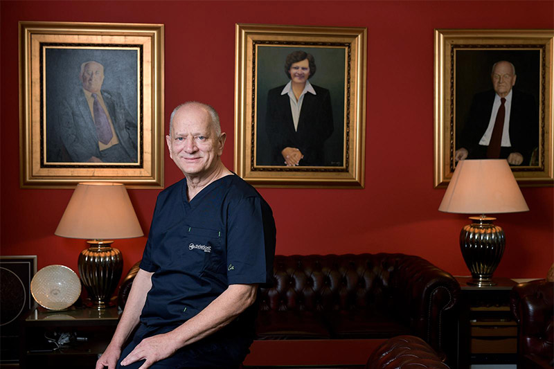 Profesor Gabrić na naslovnici Poslovnog dnevnika - lider vizije i reformi