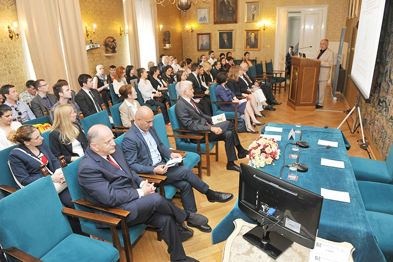 Skidanje dioptrije najčešće izvođena operacija u medicini